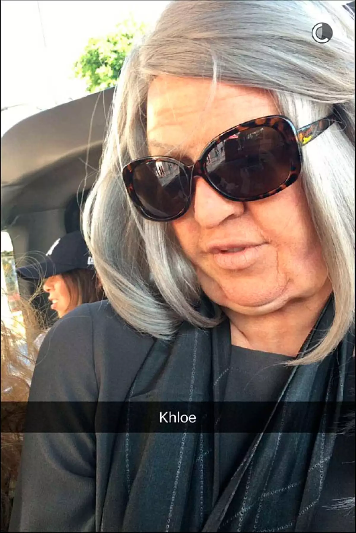 Khloé también sorprendió con la gran caracterización que se hizo.