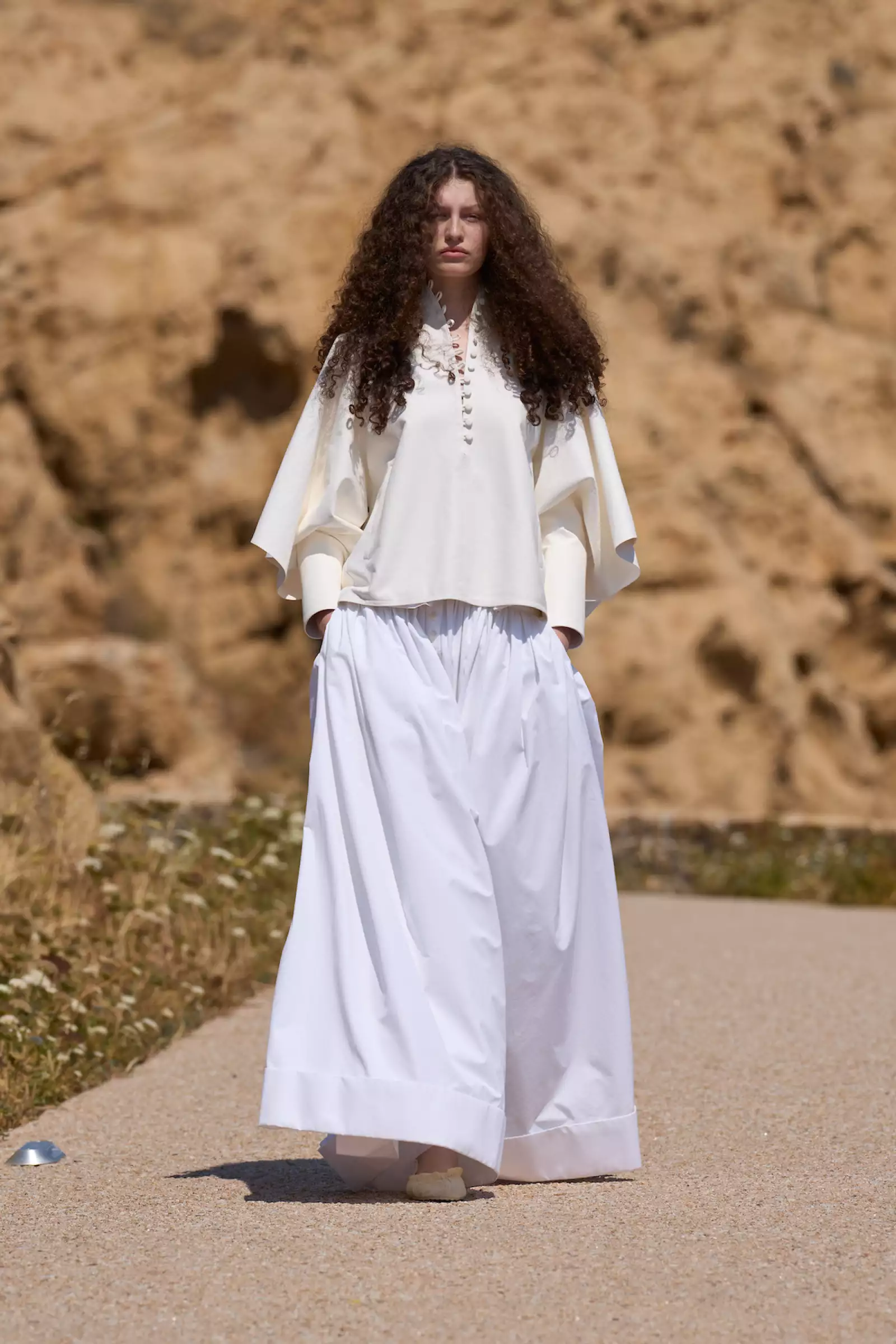 Jacquemus PO S27 049.jpg