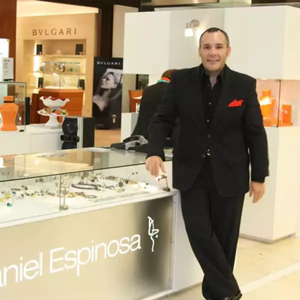 Daniel Espinosa presenta su nueva linea en plata