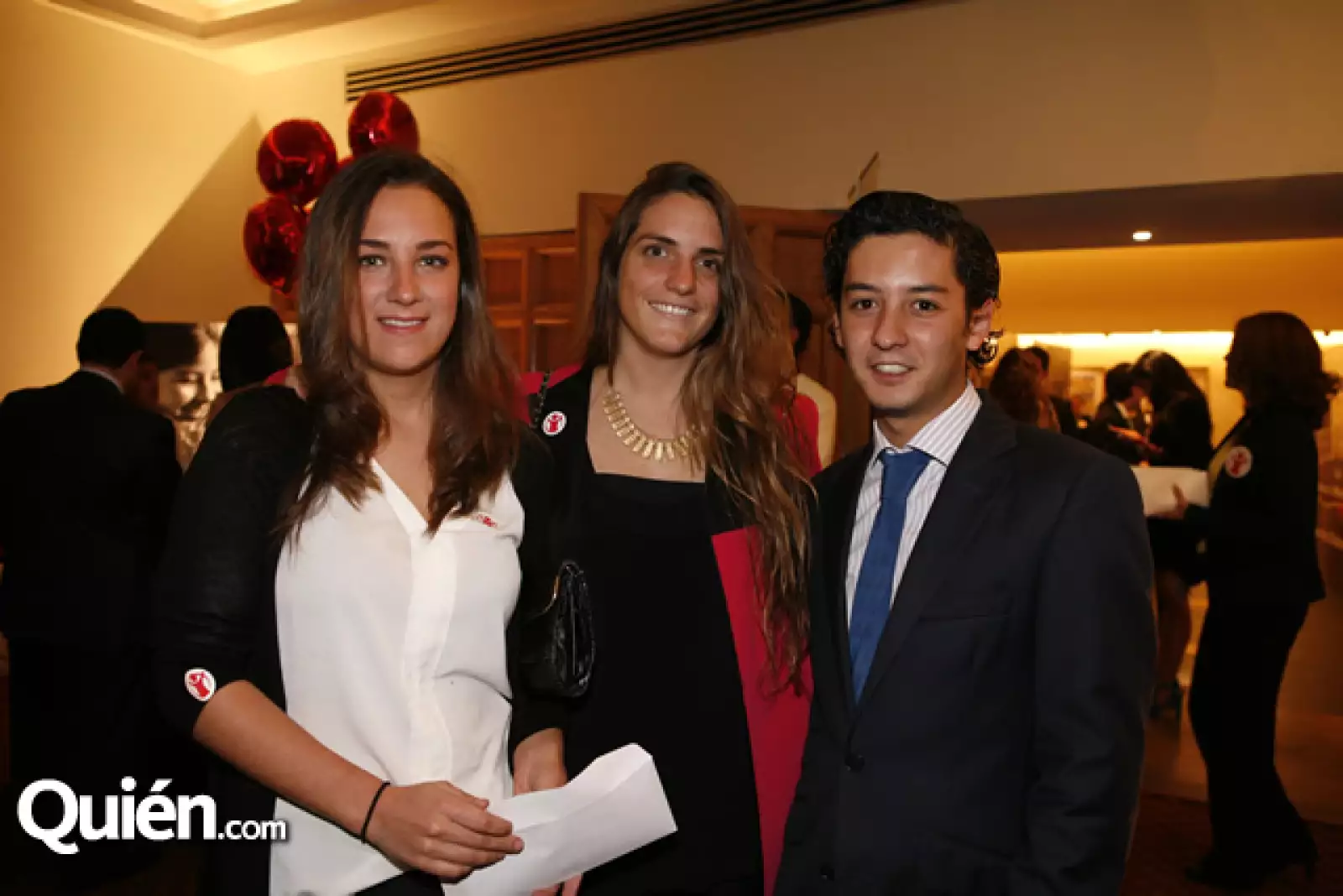 Isabel Cristobal, Cristina Lebrija y Andrés Urquiza