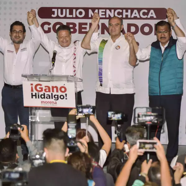 Julio Menchaca, candidato de "Juntos Hacemos Historia" coalición de Morena, el Partido del Trabajo y Nueva Alianza, ofreció conferencia de prensa para en la que afirmó su ventaja para ganar las elecciones a gobernador del Hidalgo.