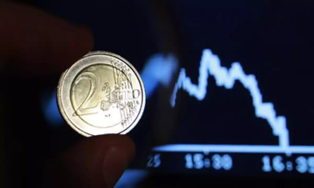 El temor por una rebaja a la nota de Francia ha arrastrado a las Bolsas este miércoles. (Foto: Reuters)