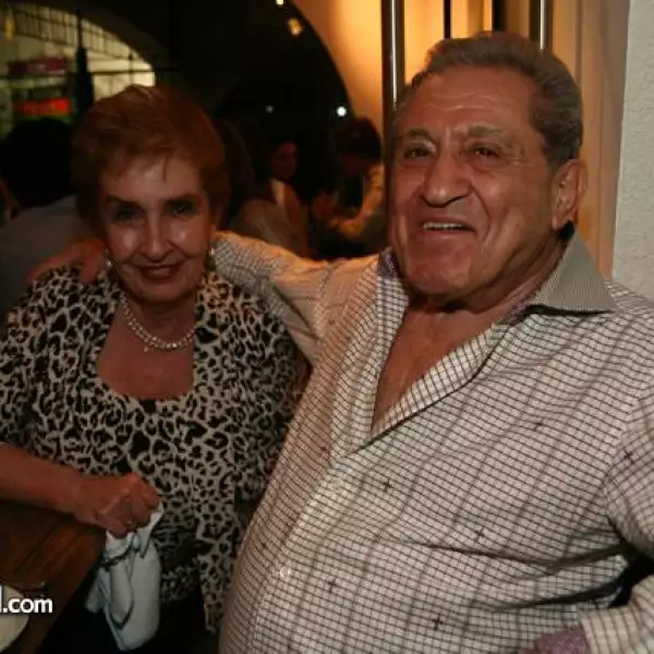 Vivian Micha,Isaac Micha