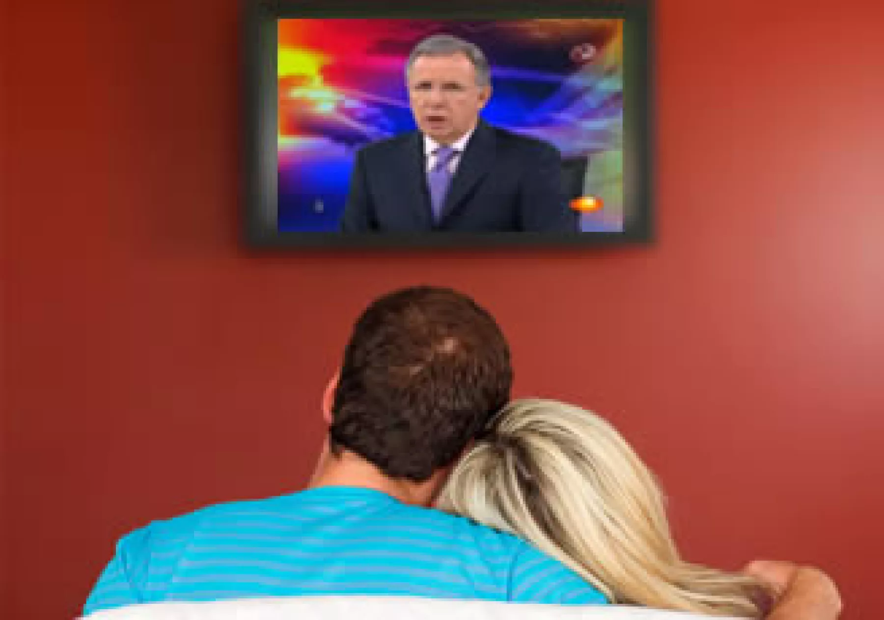 En noviembre del 2010 el noticiero principal de Televisas transmitió un audio donde se mencionó a Miguel Ángel Toscano, titular de Cofepris, en un presunto caso de soborno. (Foto: Especial)