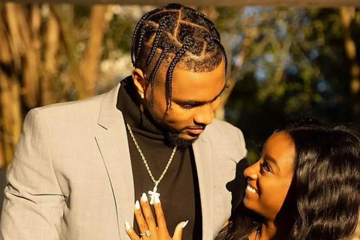 Jonathan Owens y Simone Biles