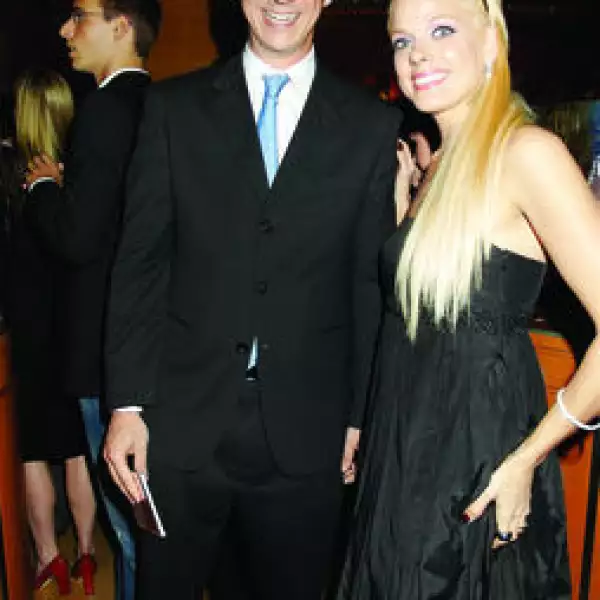 Rolando Stern, Heather Schmid