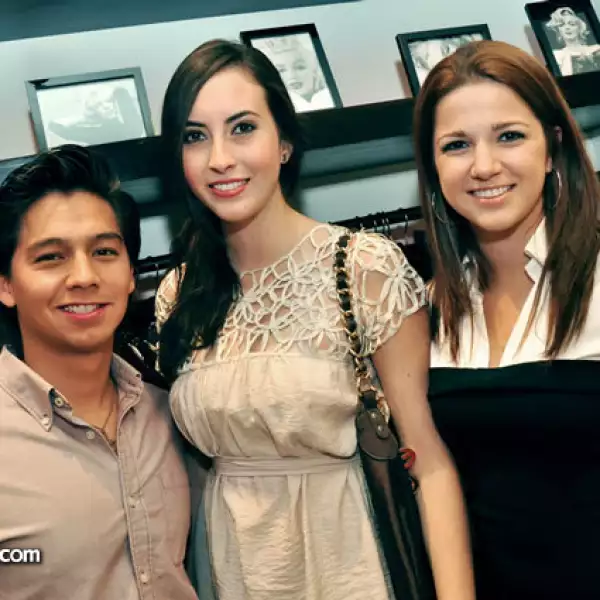 Aldo Marino,Alexandra Quiroga y María Fernanda Palma