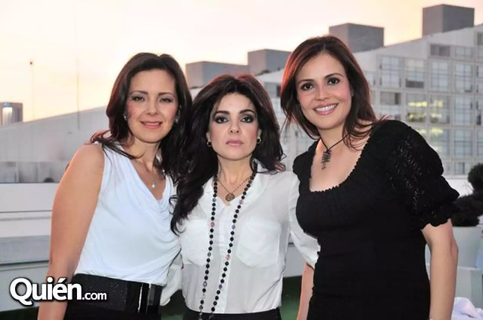 Paulina Hernández,Yeniba Mendoza,Marcela Espinosa