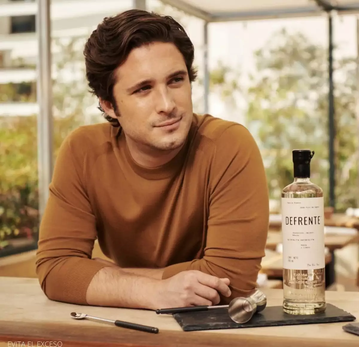 El tequila es la bebida favorita de Diego Boneta
