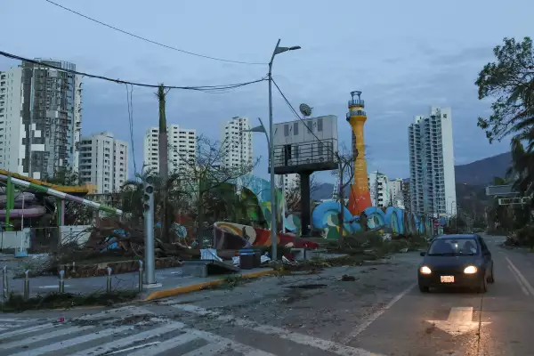 danos-huracan-acapulco