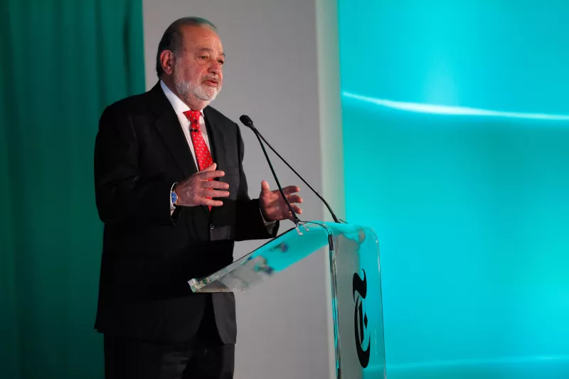 El grupo perteneciente a Carlos Slim incluye desde empresas de construcción e infraestructura hasta una división comercial.