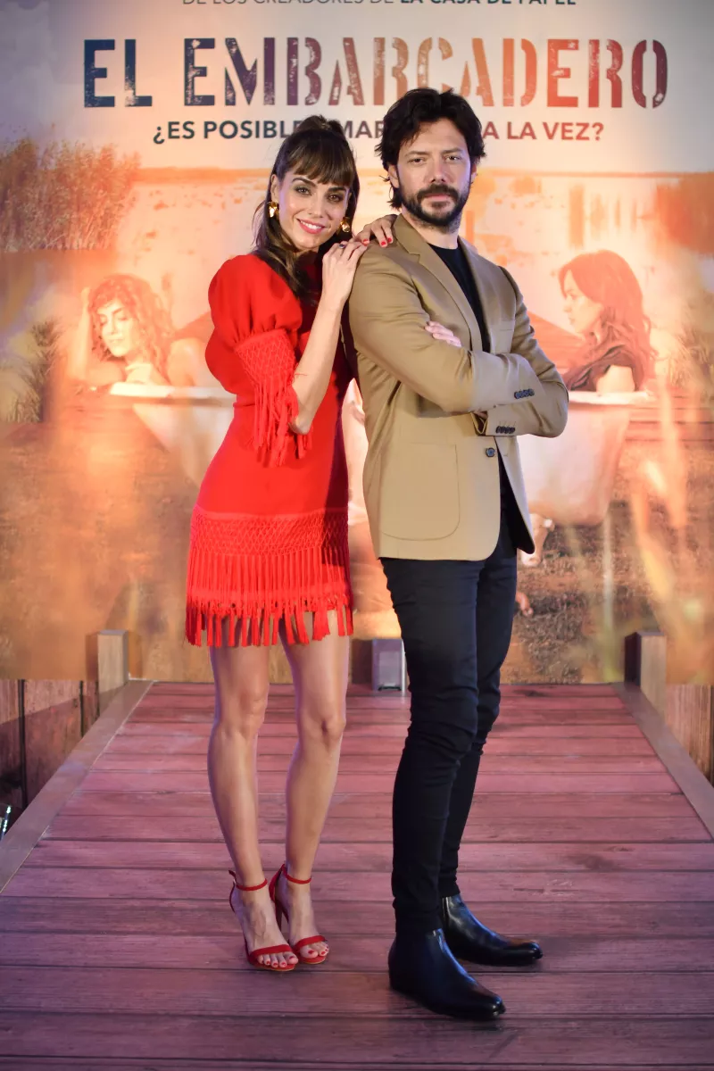 Irene Arcos y Álvaro Morte