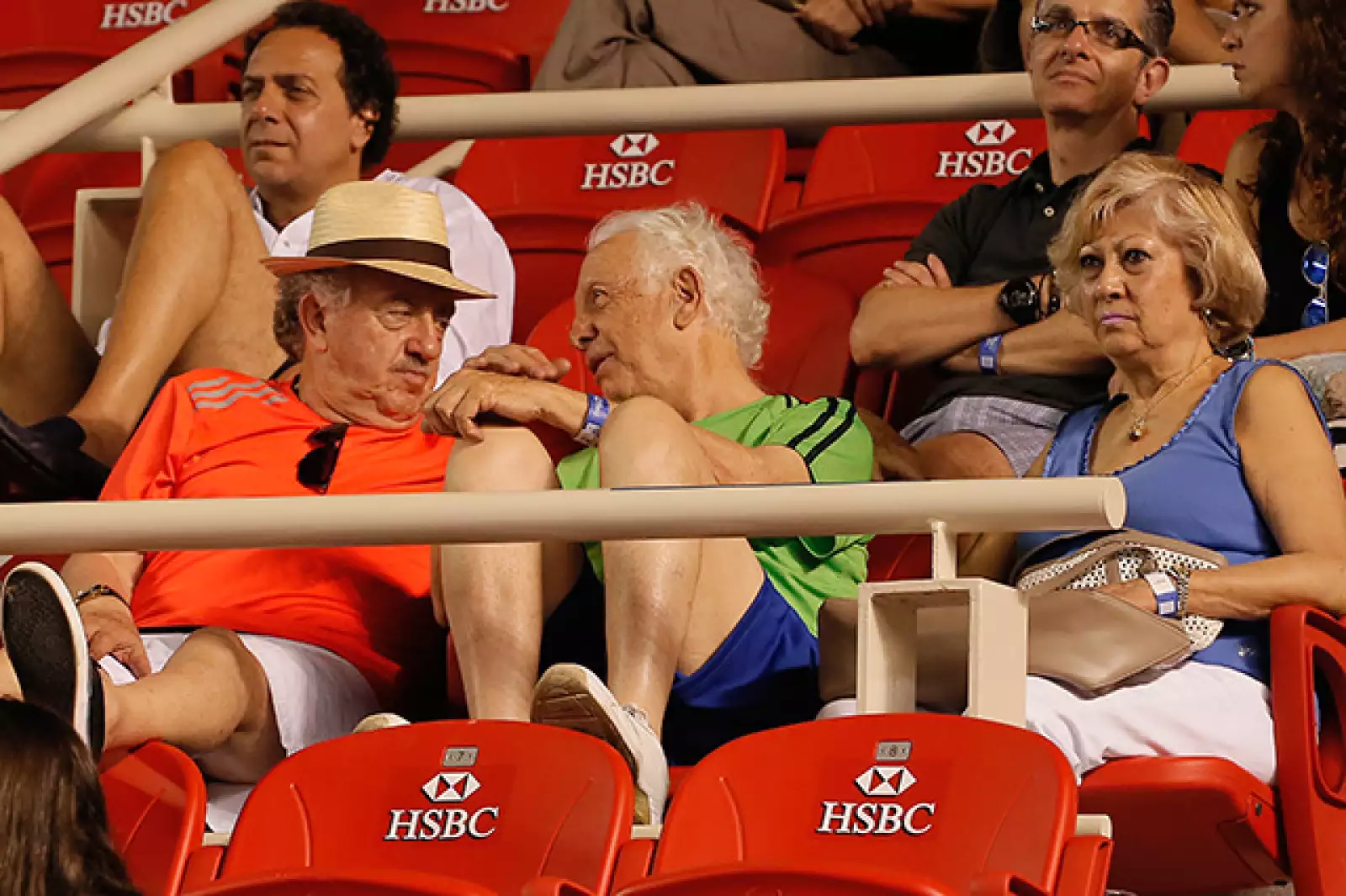 Isaac Betech,Ernesto Fis,Esther Fis