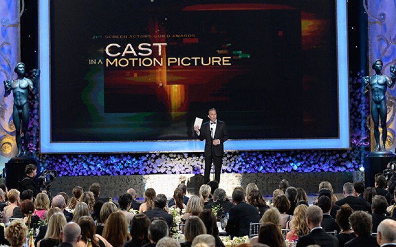 El actor Kevin Costner fue el encargado de entregar el premio.