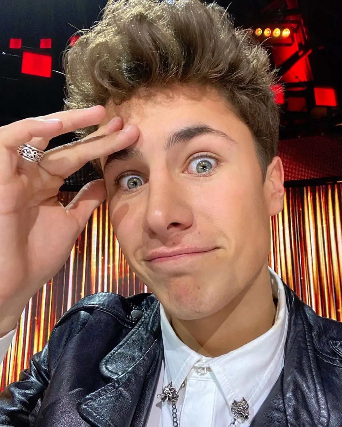 juanpa-zurita.jpg