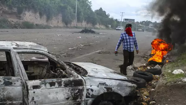 Al menos ocho personas murieron en Oaxaca durante los hechos violentos de este domingo.