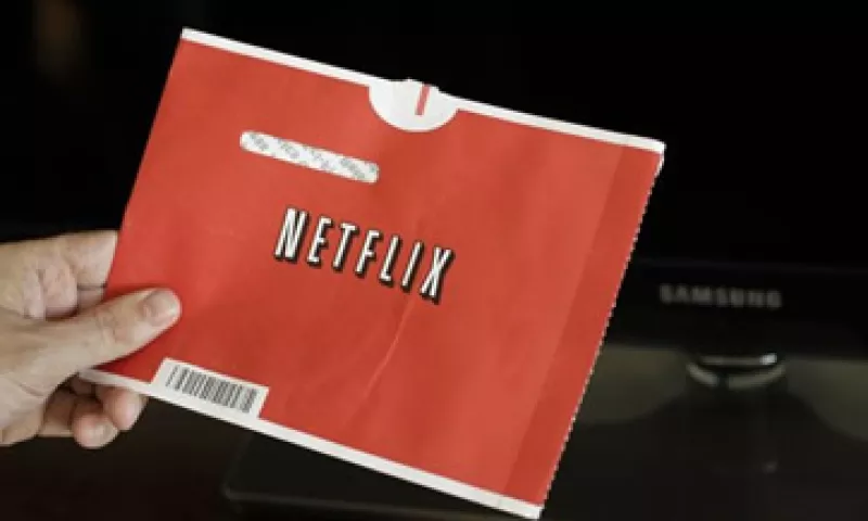 La compañía gastaba entre 500 y 600 mdd en envíos postales de DVD, algo que impactaba a su utilidad. (Foto: AP)