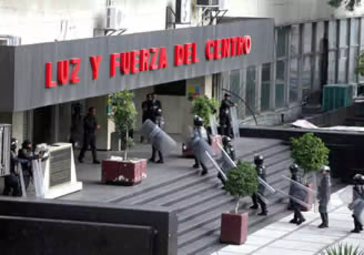 Luz y Fuerza del Centro fue declarada extinta por el Gobierno federal. (Foto: Notimex)