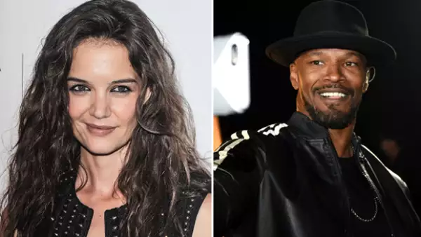 Una fuente consultada por US Magazine asegura haber escuchado a la actriz decirle ‘Te amo’ por teléfono a su supuesto novio.