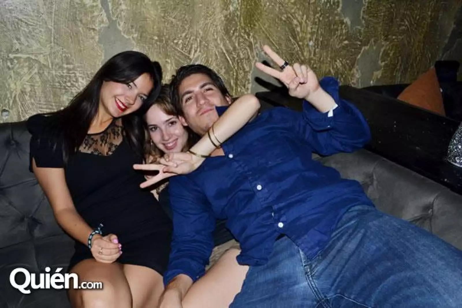 Gaby Peña. Adriana Farías y Alan Tijerina