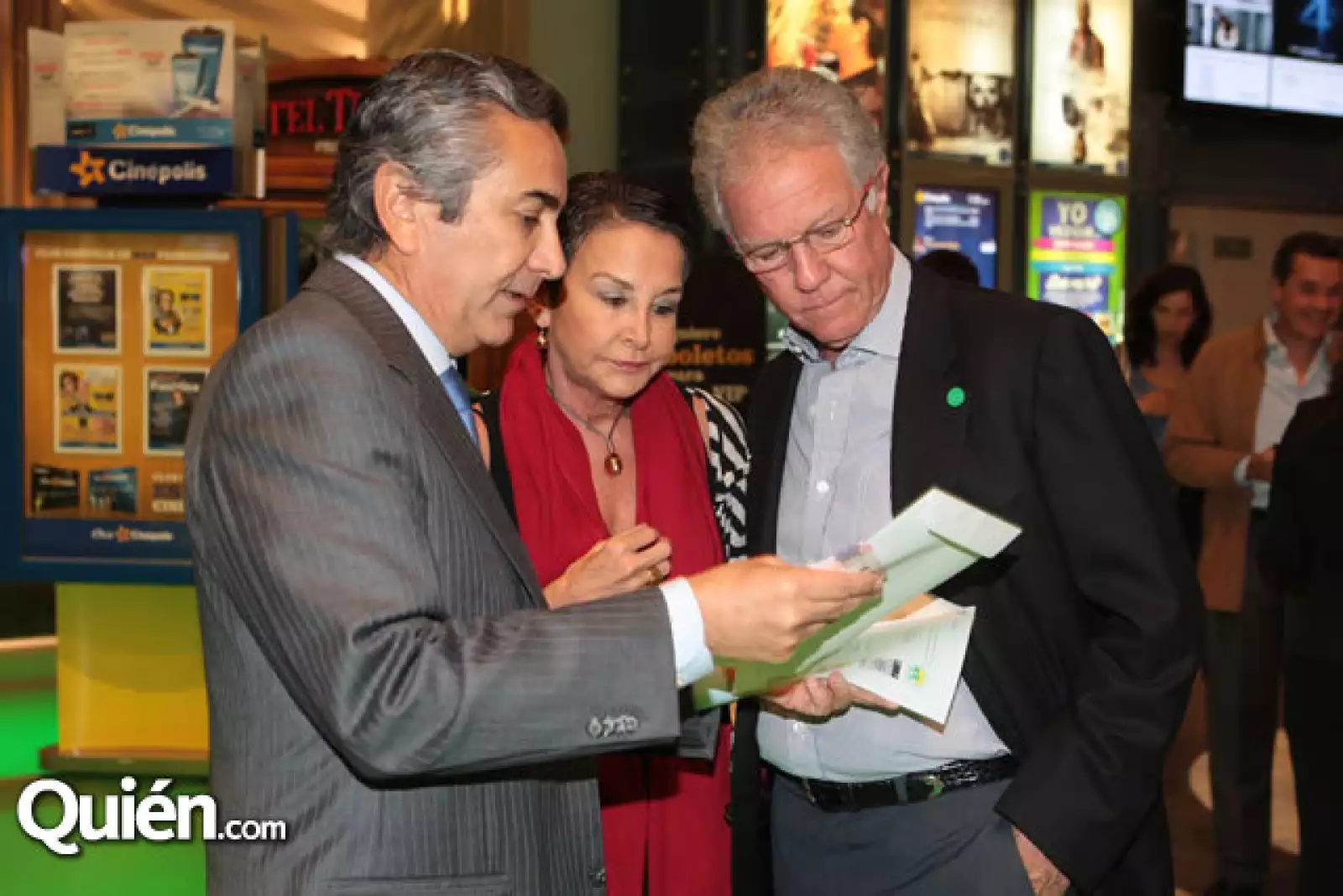 Alejandro Magaña,Gaily Toussieh,Solly Toussieh