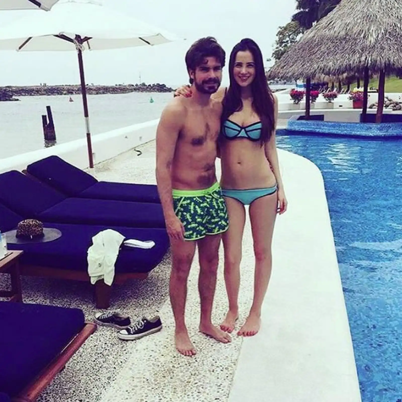 Pablo Velasco y Estefanía Reyes descansaron en Ixtapa después de su boda civil.