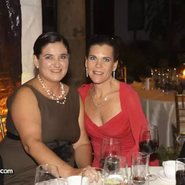 Karina Álvarez y Sandra Villa de Beguerise