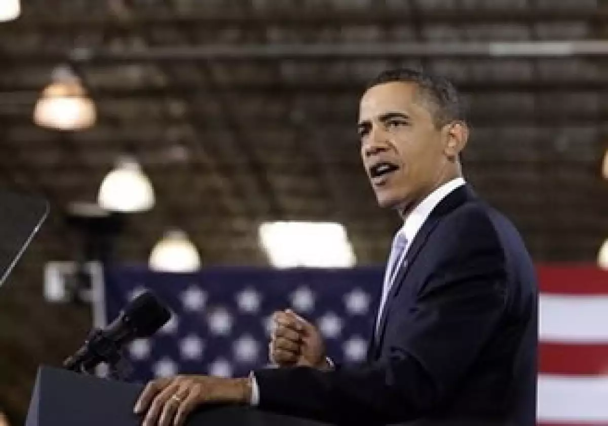 El Gobierno de Barack Obama continúa inyectando dinero a las empresas automotrices. (Foto: AP)
