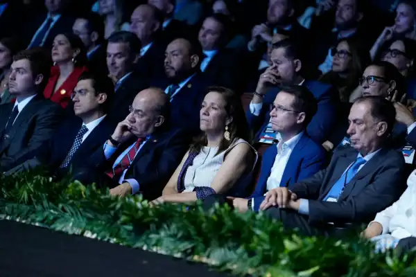 felipe calderon.jpeg