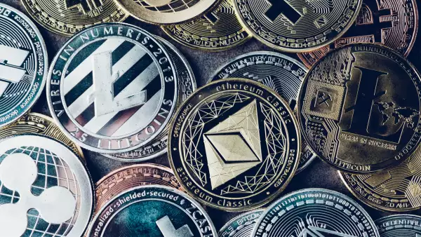 Afectados por caso $LIBRA en Argentina acuden a la justicia en NY