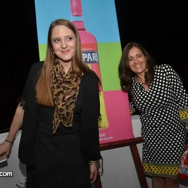 Lise Morlet y Lety Casanueva.