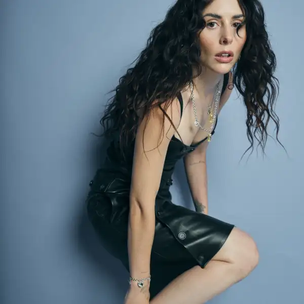 ZURIA VEGA_215.jpg