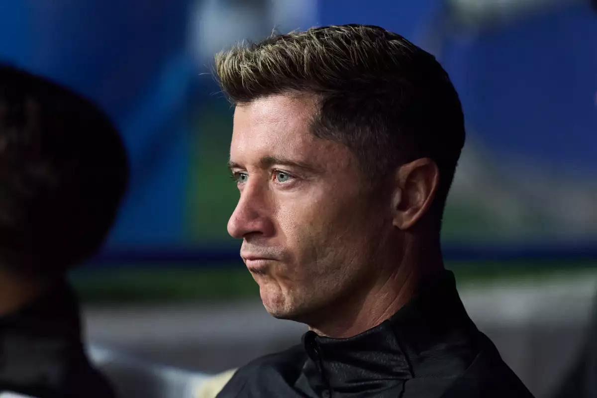 Lewandowski padece una lesión en el muslo; está en duda para el duelo con Real Madrid