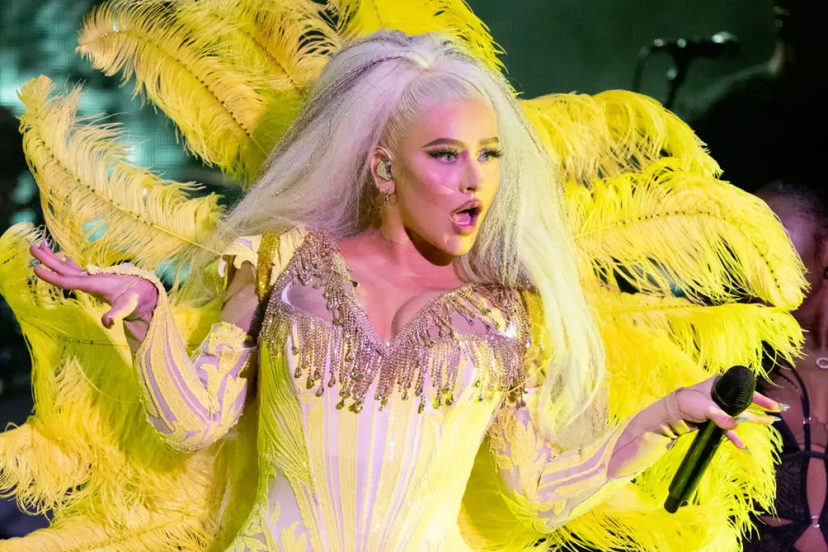 Christina-Aguilera