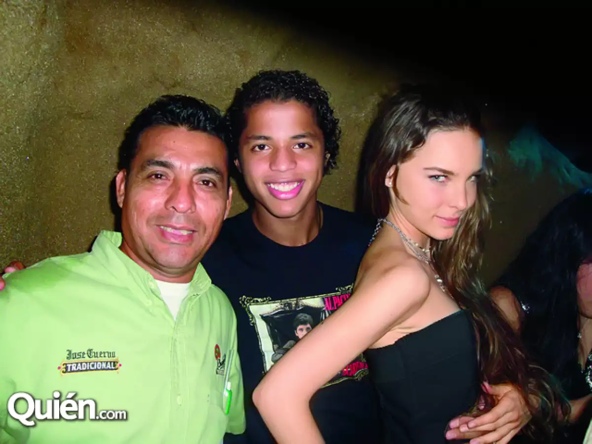 Giovanni Dos Santos con Belinda, cuando aún andaban.