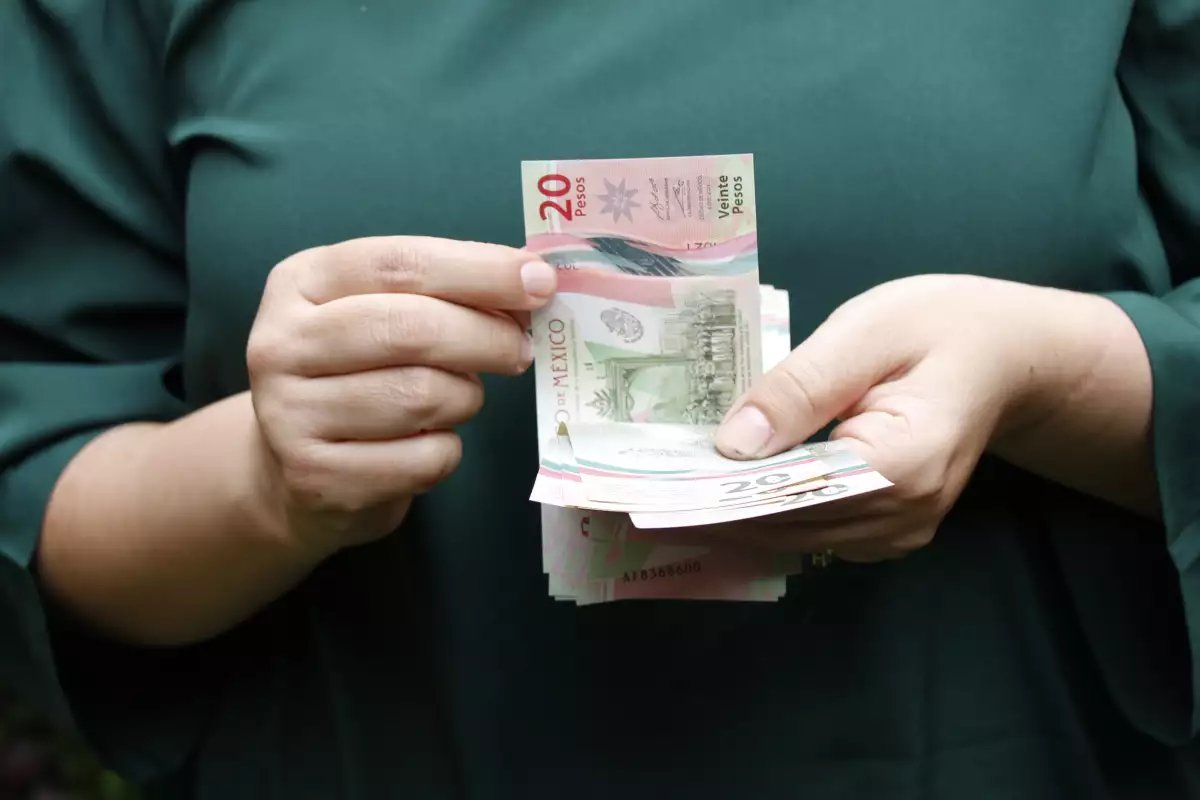 En niveles de 20.40 pesos