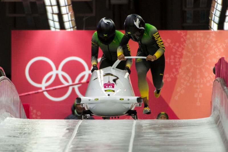 Jamaica hace historia en los Juegos Olímpicos en la categoría de Bobsleight
