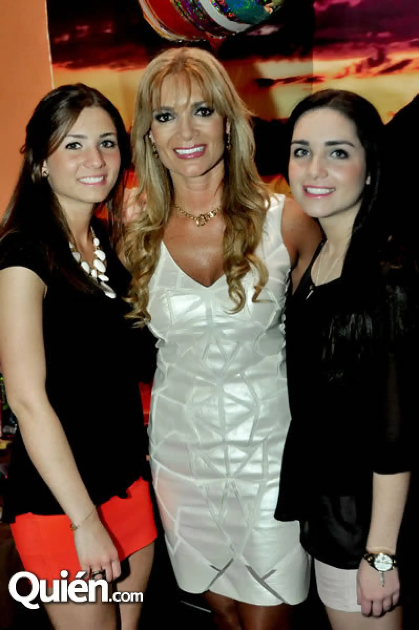 Catalina Poblete, Verónica Lepeley Cambiaso y Javiera Poblete