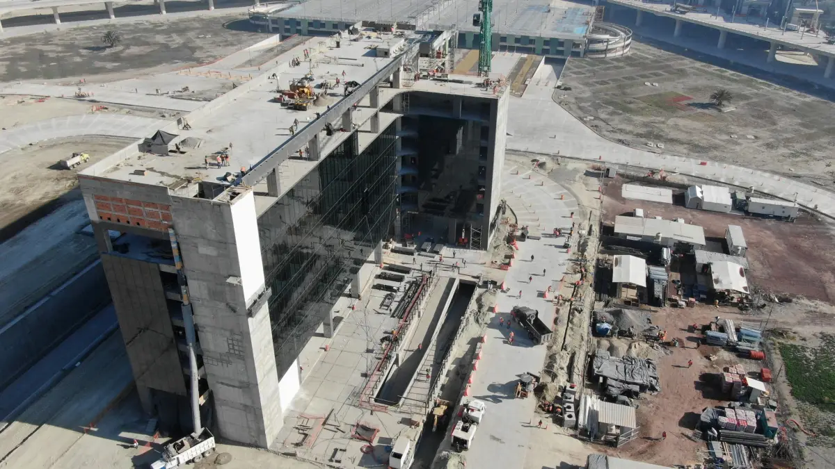 Hotel AIFA operado por Holiday Inn