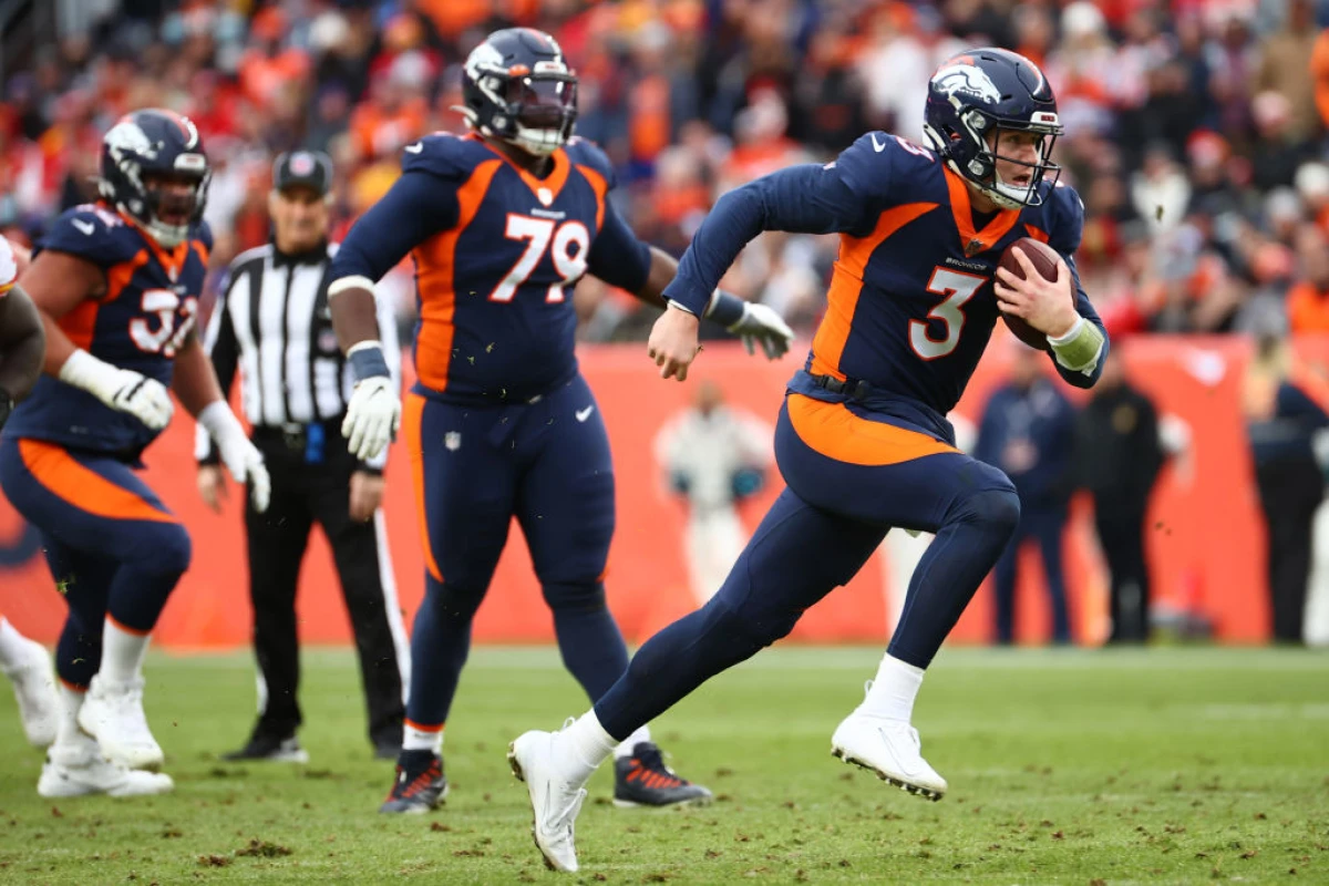 Los dueños de Walmart compran a los Broncos de Denver