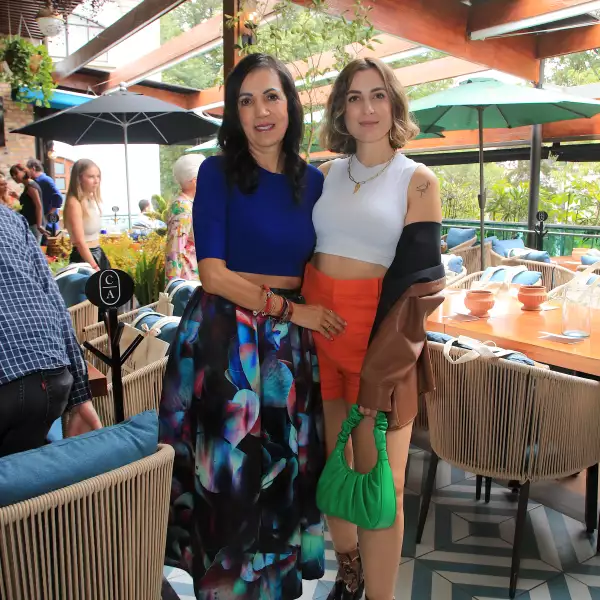 Alma Moreno y Geraldine José 