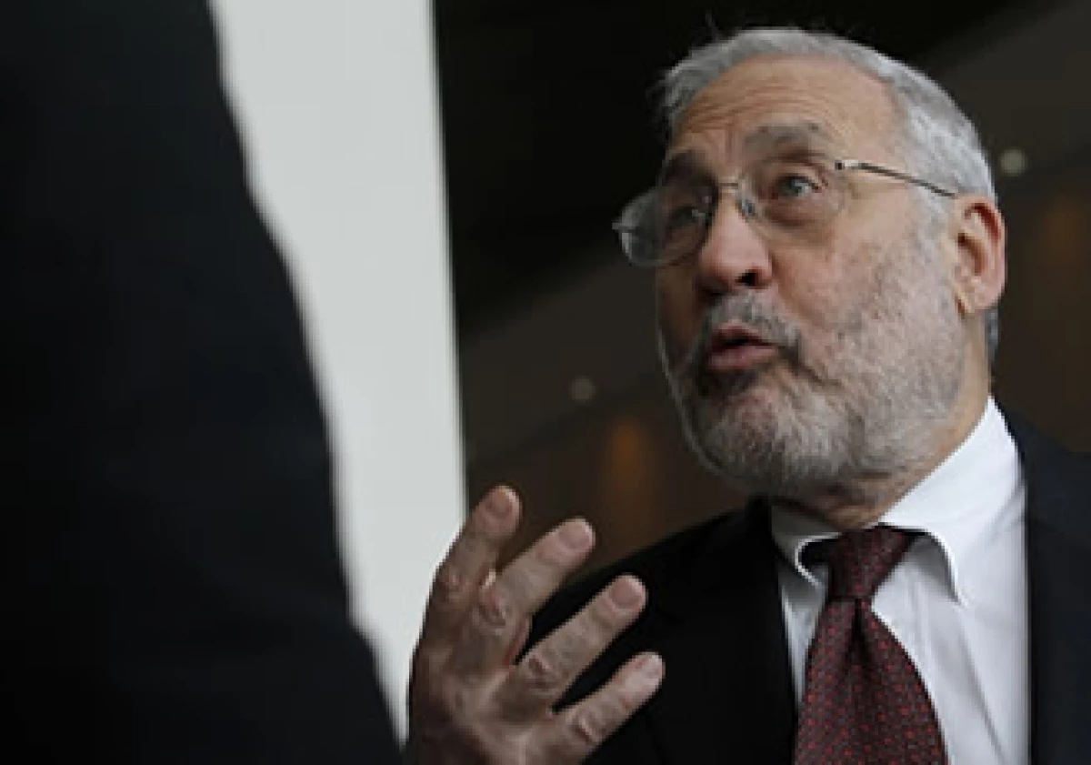 El experto reconoció que el gobierno debe gastar menos en programas militares obsoletos. (Foto: AP)