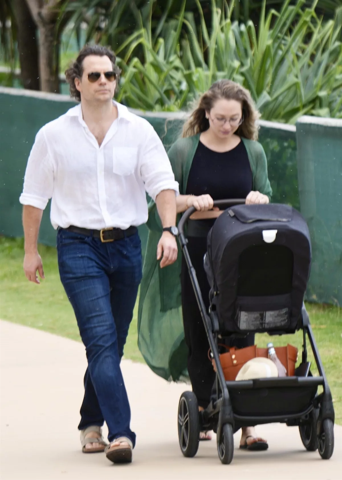 PREMIUM EXC Henry Cavill , Natalie Viscuso