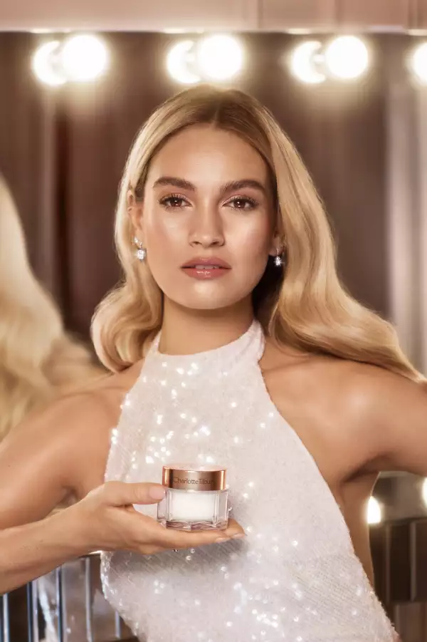 lily-james-charlotte-tilbury.png