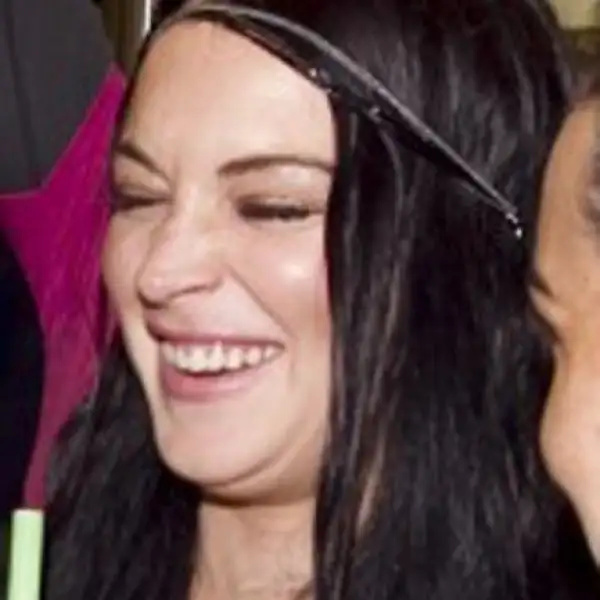 Lindsay Lohan no paraba de reír durante un evento en el que saboreó muchos helados.