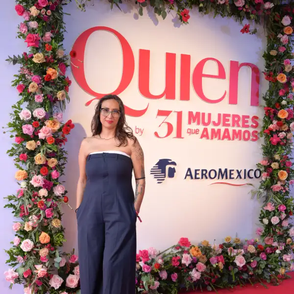 COCKTAIL31MUJERES102.JPG