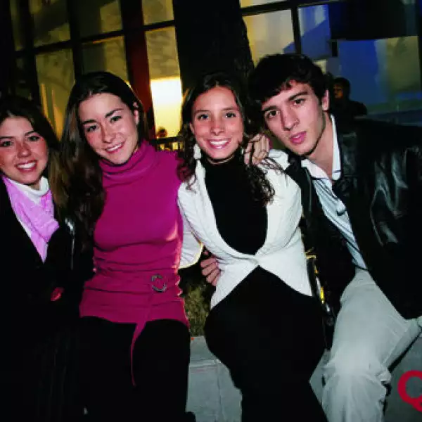 Daniela Flores, Luli Arizaleta, Fabiola Gutiérrez, Ricardo Gallego