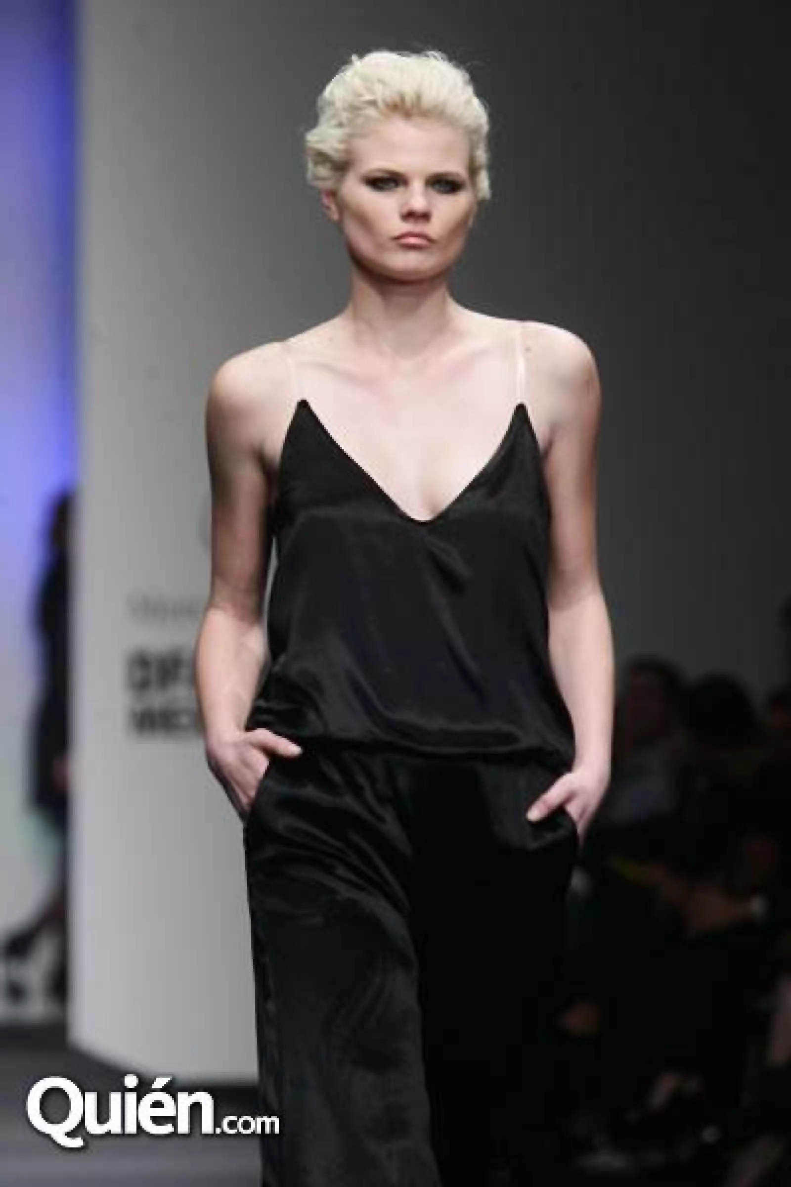 MBDF 2011 Pasarela Clara González