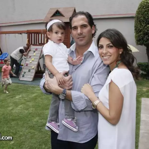 Sylvana y Pablo Escudero con Sylvana Beltrones