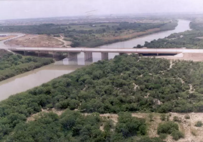 Puente del Comercio Mundial